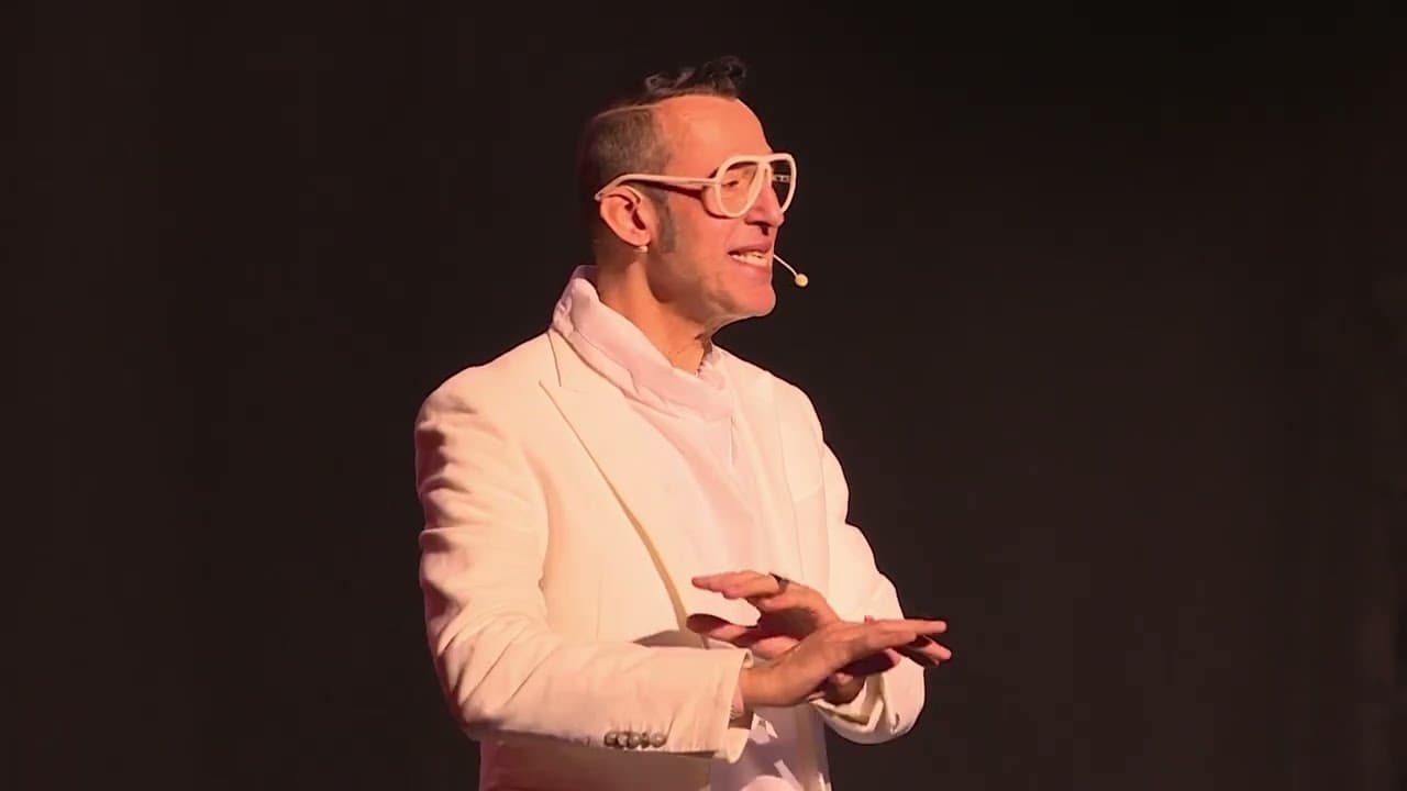 Karim Rashid na konferenciji Sales4Future 2025