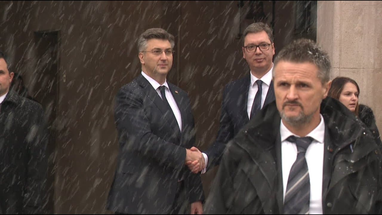 BUJICA 17.04.2020. DR. IGOR PETERNEL: Trenutno nam je premijer Capak, a ne Plenković!