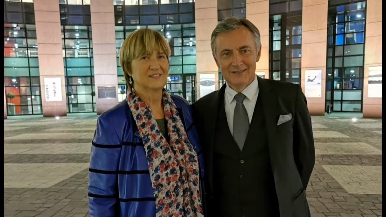 BUJICA 25.10.2019. RUŽA TOMAŠIĆ: Dovedu li Vučića u Zagreb, Vlada treba pasti!