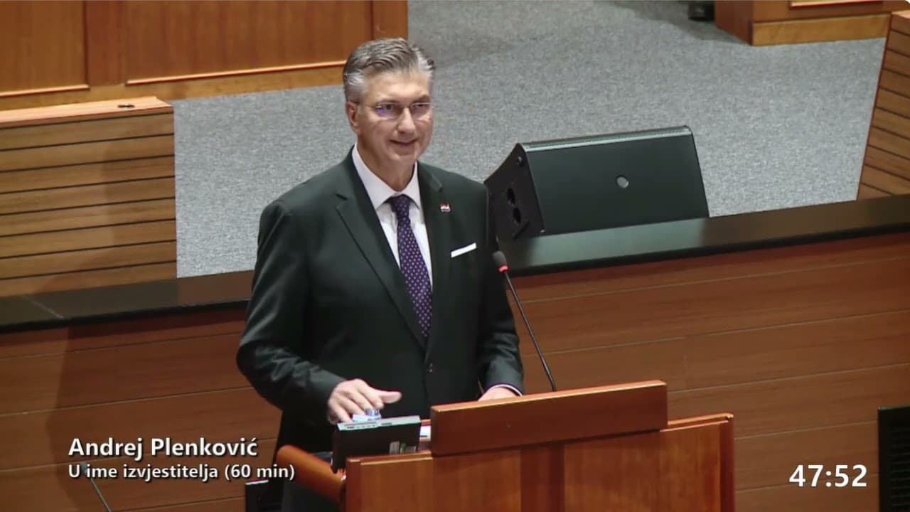 Plenković  podnio  saboru godišnje Izvješće o radu Vlade, a onda je uslijedila rafalna paljba oporbe