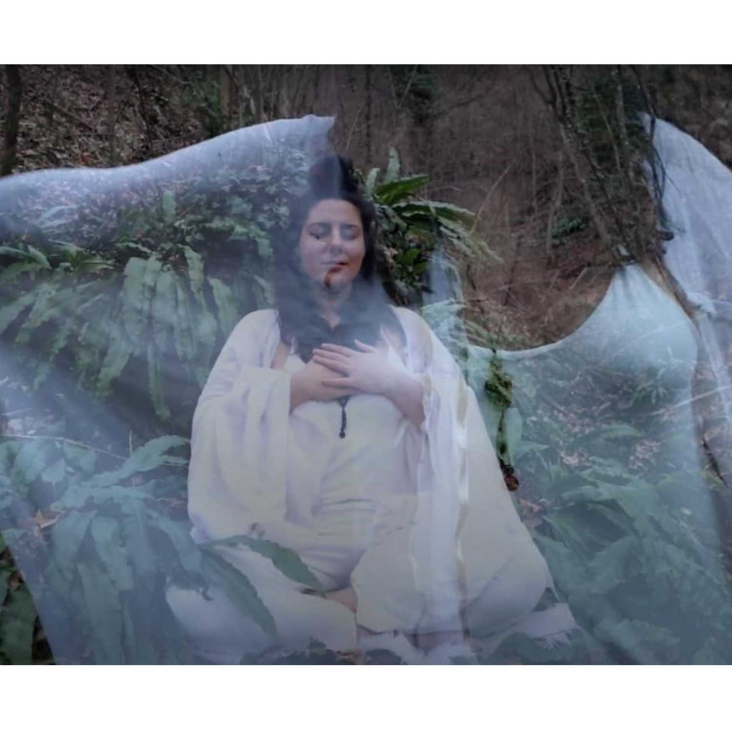 O bijegu iz grada u prirodu i potrazi za svojom životnom svrhom s Ivanom, učiteljicom kundalini joge