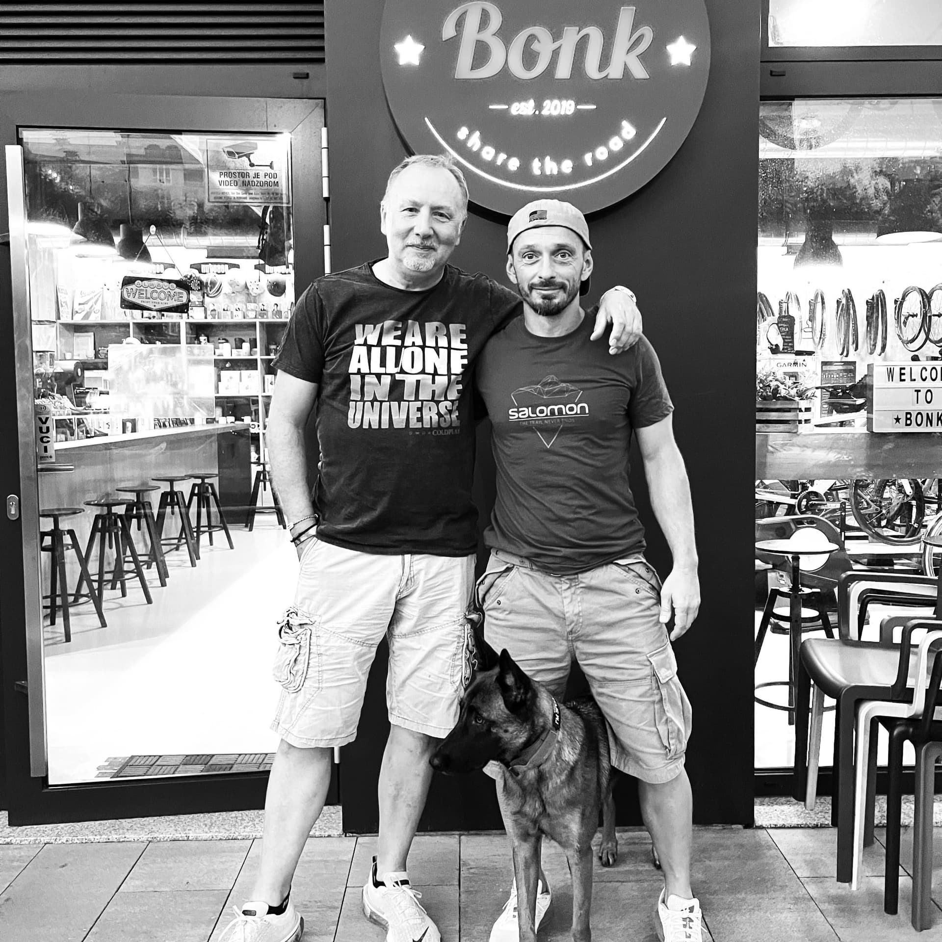 Podcast Bez pauze #67 - Siniša Mareković Car & satirična kreativnost