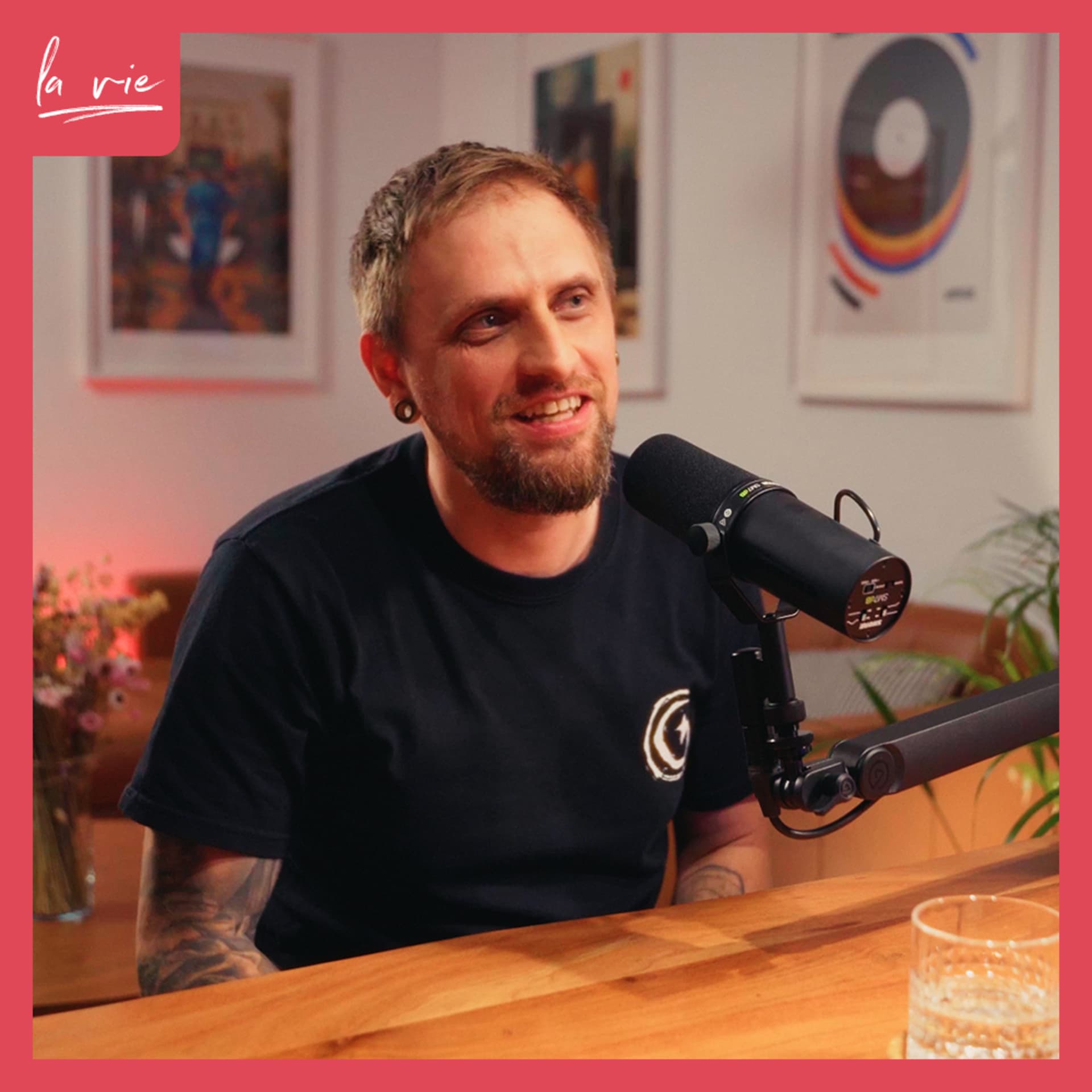 Marko Višnić: Black & Gray tattoo artist koji tetovira nogometne legende