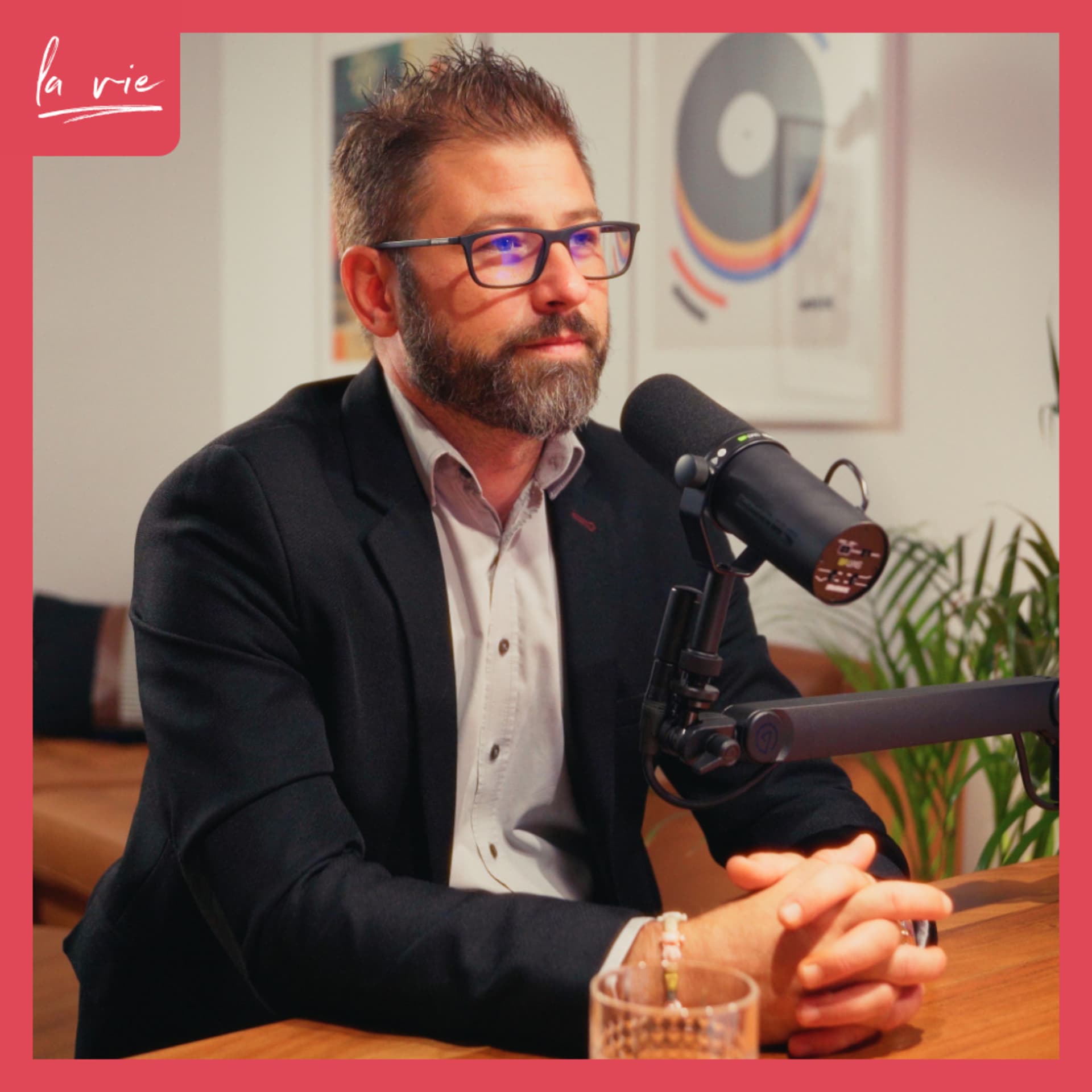 Tin Bašić: Živiš u zgradi? Lift, klima i fasada – tko plaća i odlučuje?