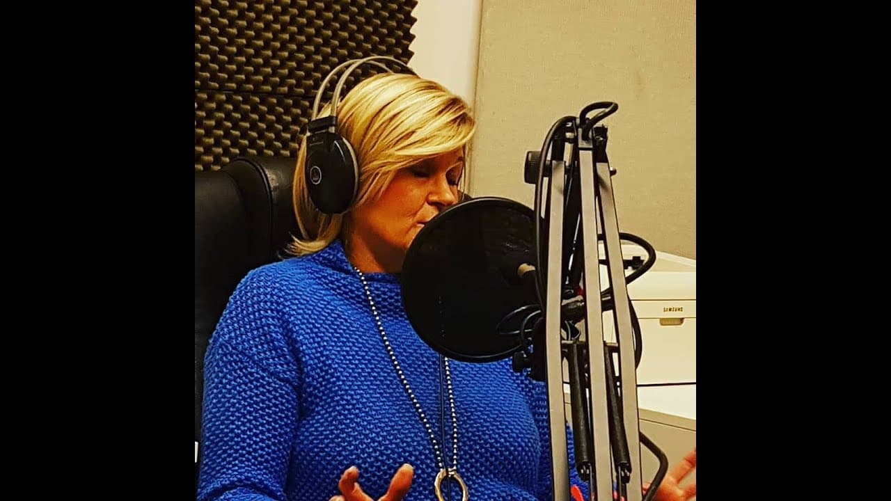 E071 Alis Maric Influencerka citanja